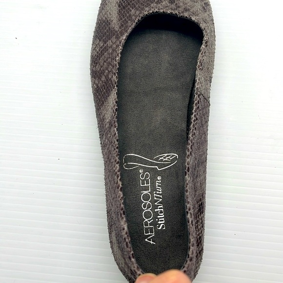 Aerosoles Lantern Leather Wedge Womens 7.5 M Gray Snake Comfort Ballet Classic - Picture 12 of 17